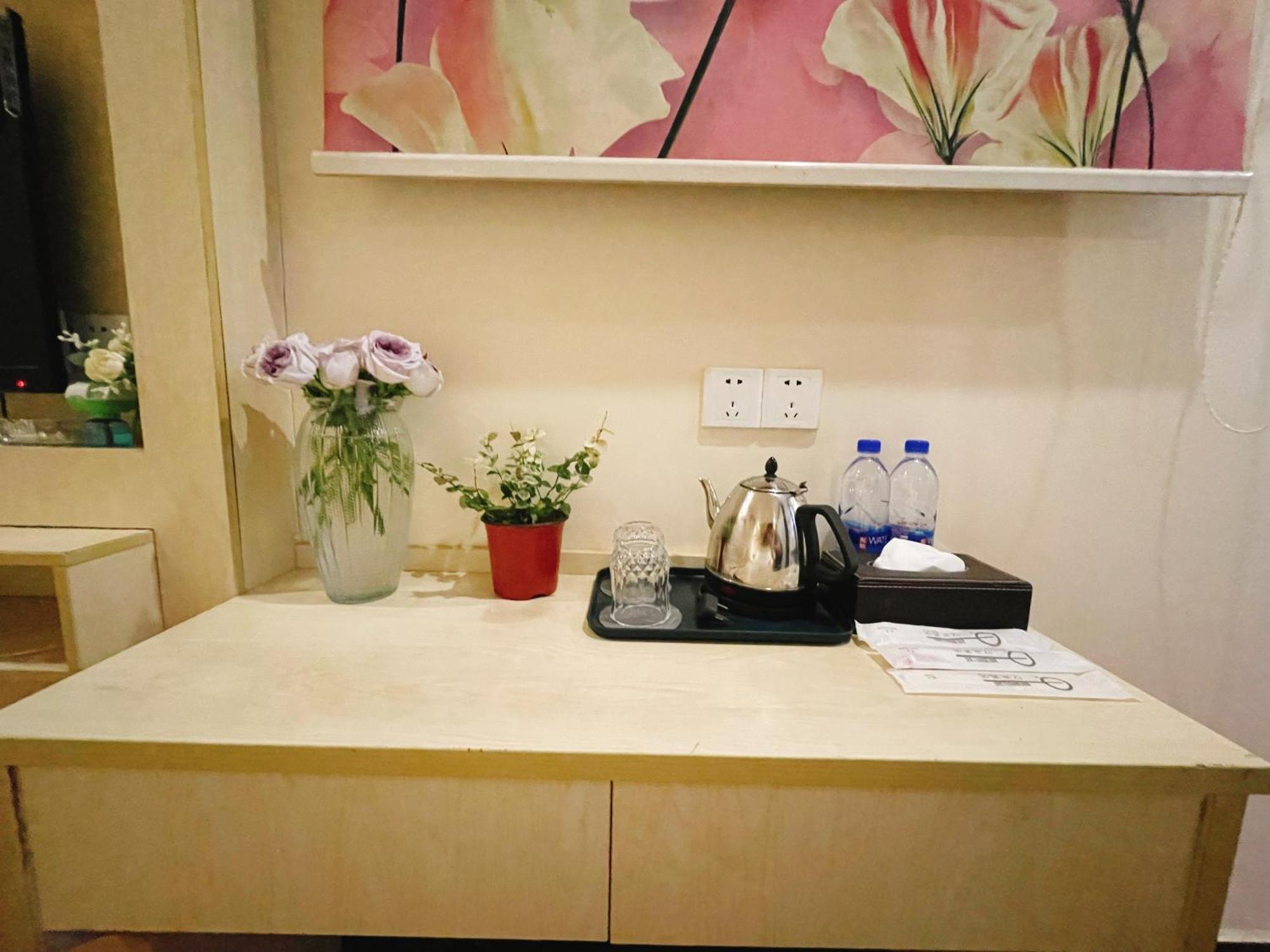 Emi Hotel Guangzhou International Convention And Exhibition Center Guangzhou Tower Branch Eksteriør billede